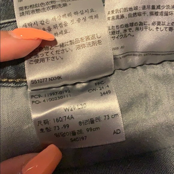 Levi’s Legging 535 Jean. Barely worn/like new. - Picture 4 of 4